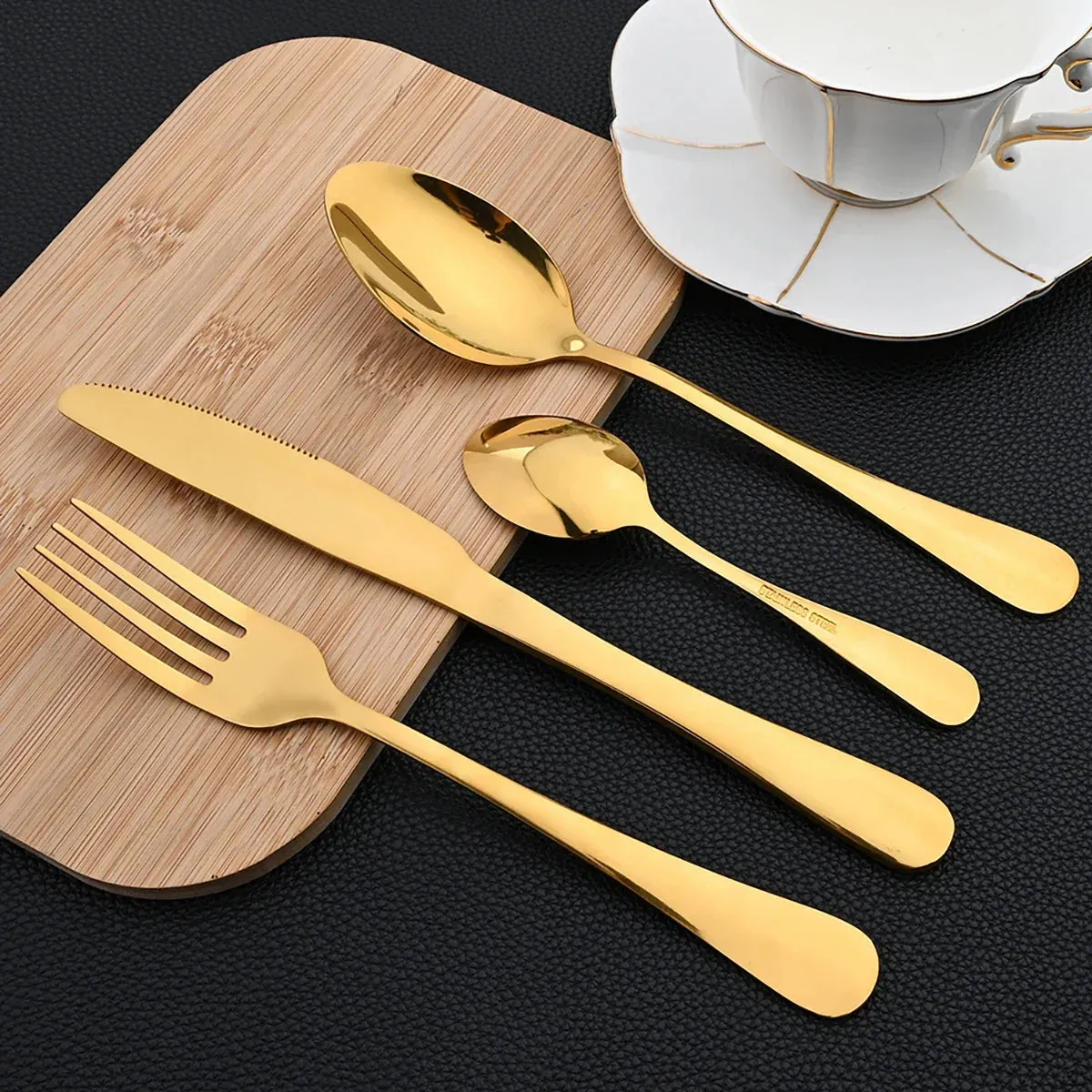 16 Piece Rainbow Stainless Steel Tableware Set For Restaurants And Kitchens